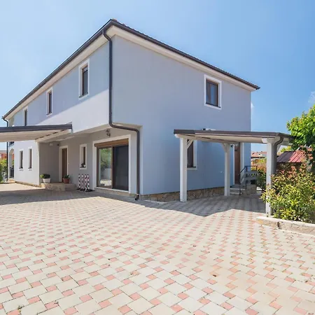 Amazing In 아파트 *